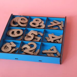 Numeros en Caja de Madera